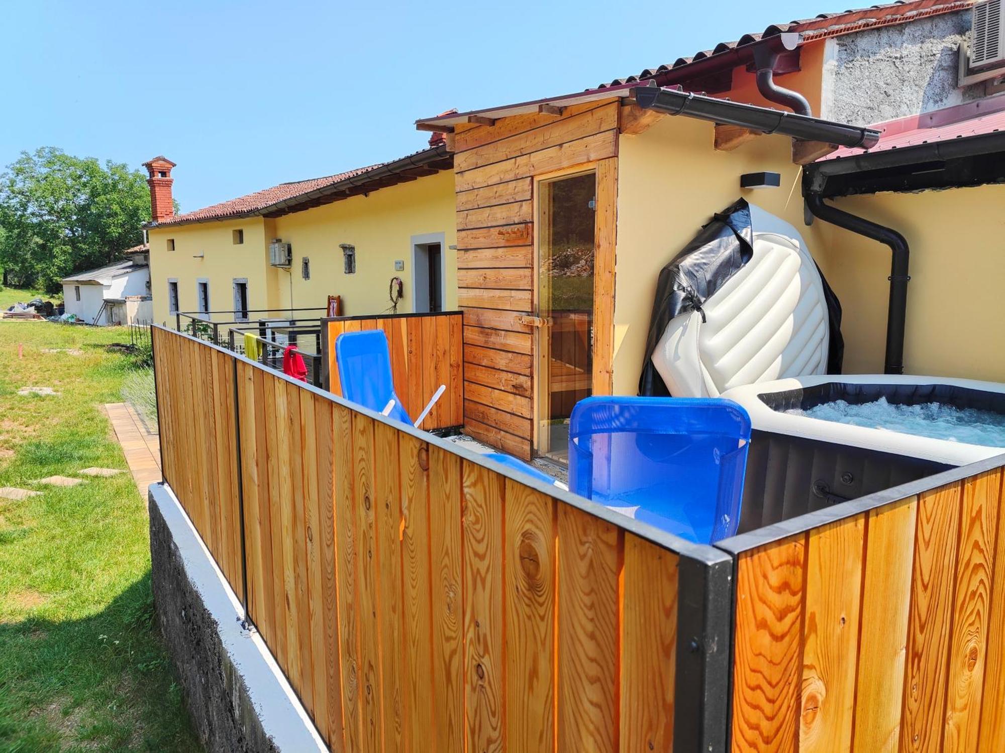 Homestead Zavadlal - Domacija Zavadlal Komen Exterior foto
